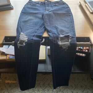 REFUGE Columbia Curvy Ultra High-rise jeans